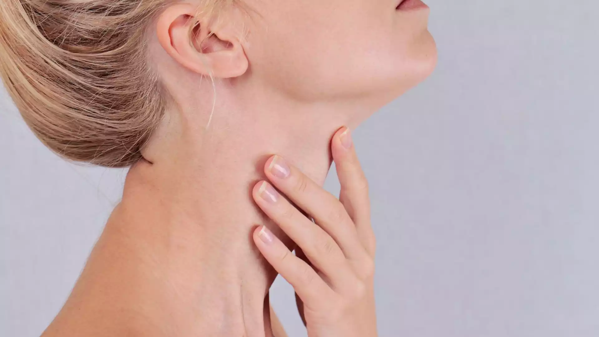 Read more about the article Q&A – Explanation and treatment of thyroid problems (English subs)